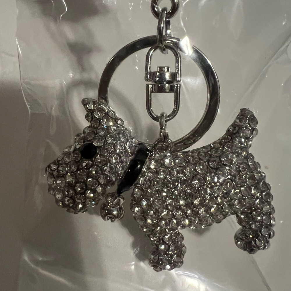 Sparkling Silver Dog Keychain